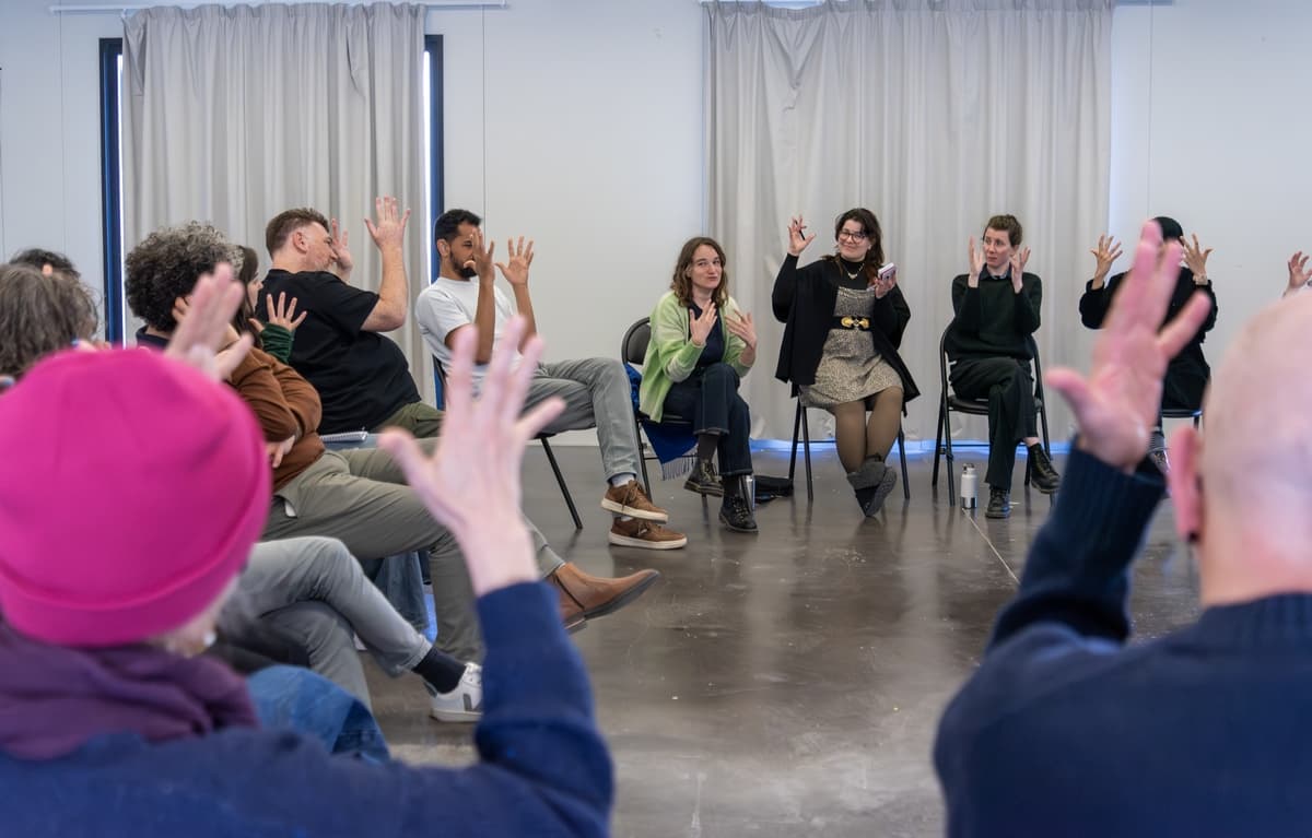 Les études d’art à portée des étudiants sourds