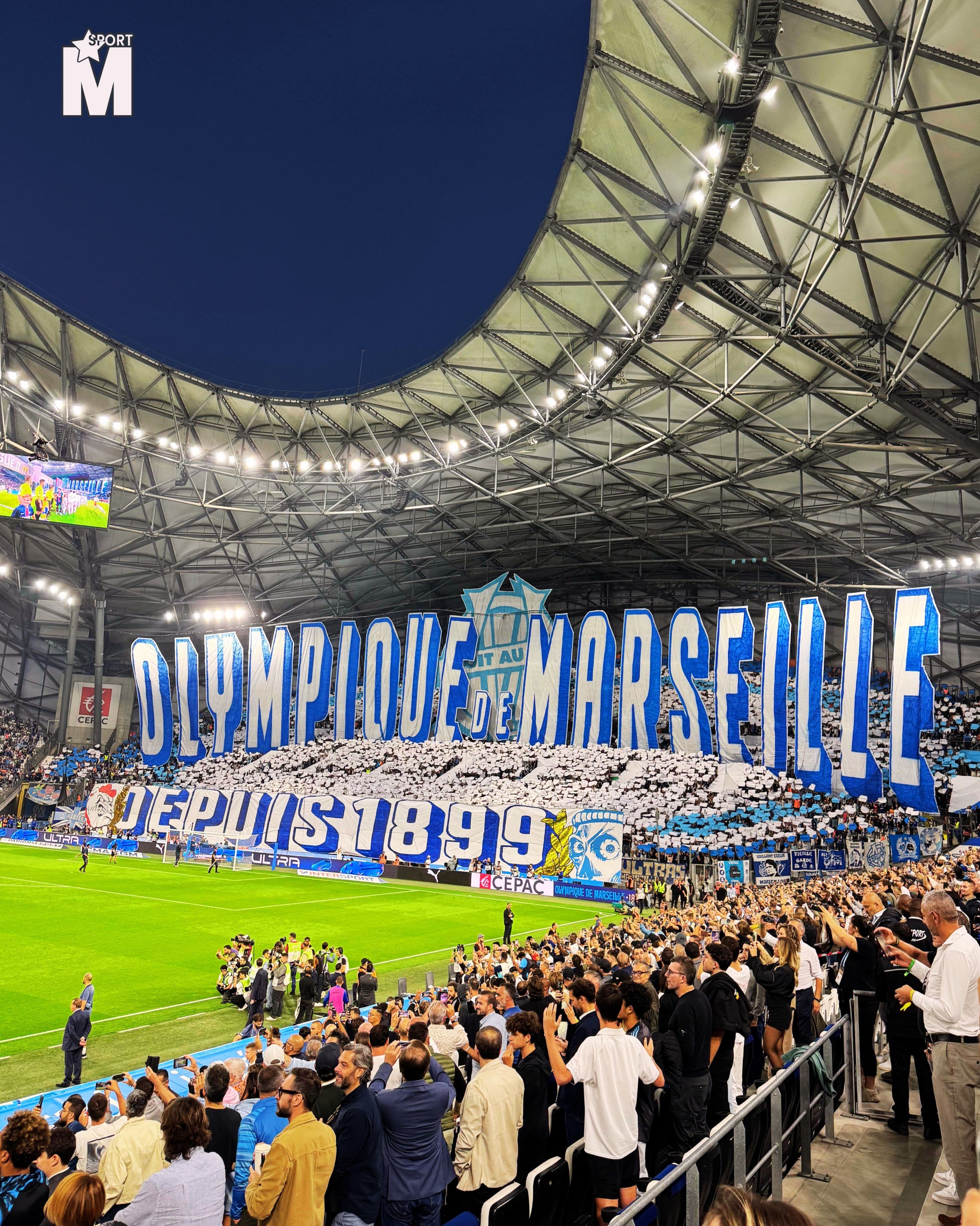 DEPUIS 1899 ET POUR TOUJOOOUURS 🔵⚪️🌟
Vivement le STADE ❤️
📸 Crédit photo...