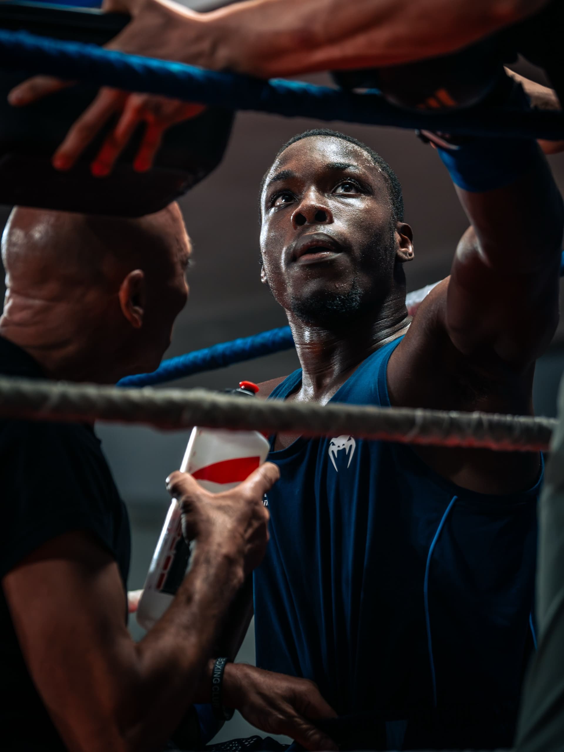 🥊 Retour en images sur le gala de boxe organisé par le Royal Boxing Club !...